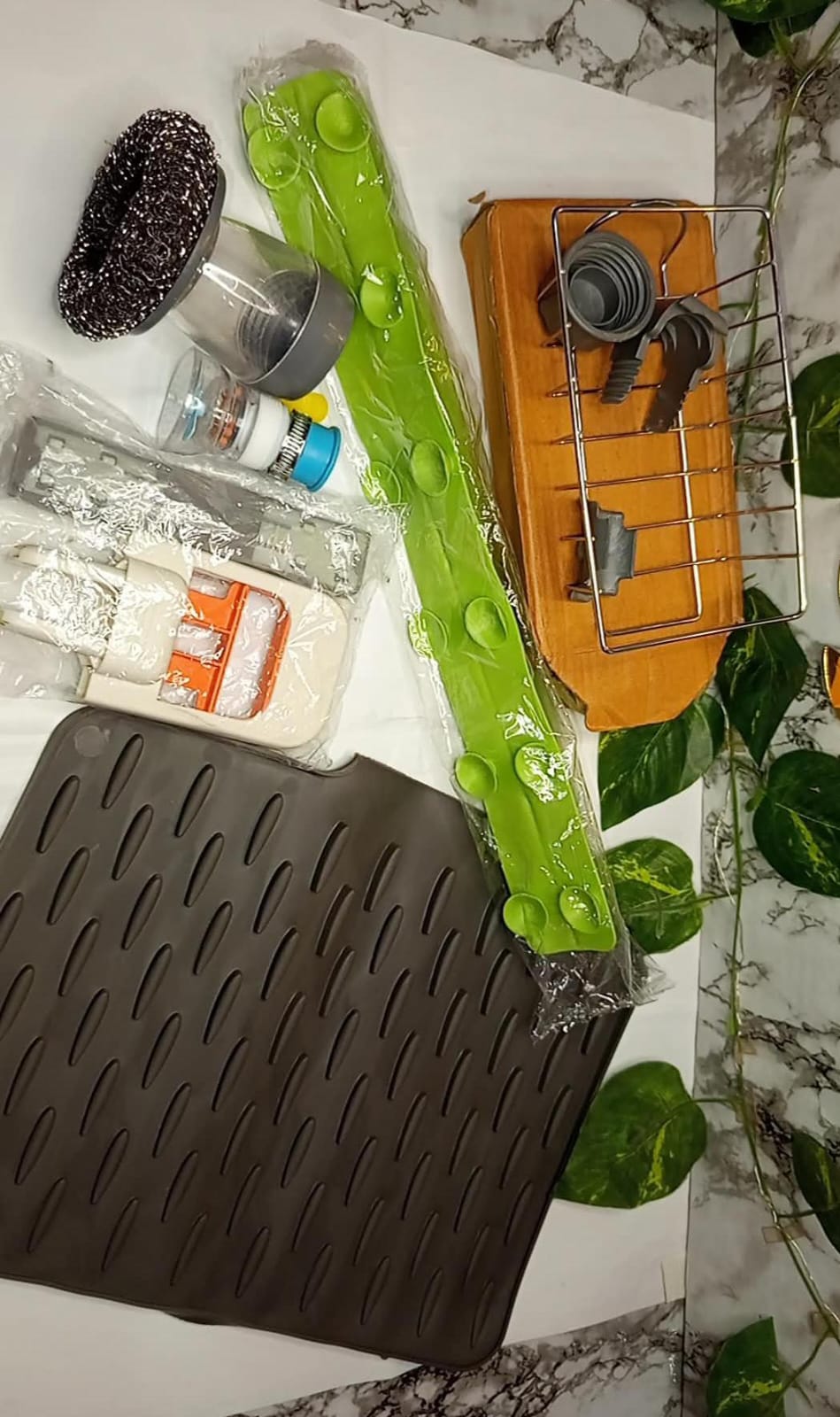 6-in-1 Complete Kitchen Sink Utility Kit – Organizer, Splash Guard & Cleaning Tools